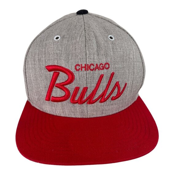 Mitchell & Ness Chicago Bulls Grey Red Snapback Hat Nostalgia Co - Picture 1 of 12